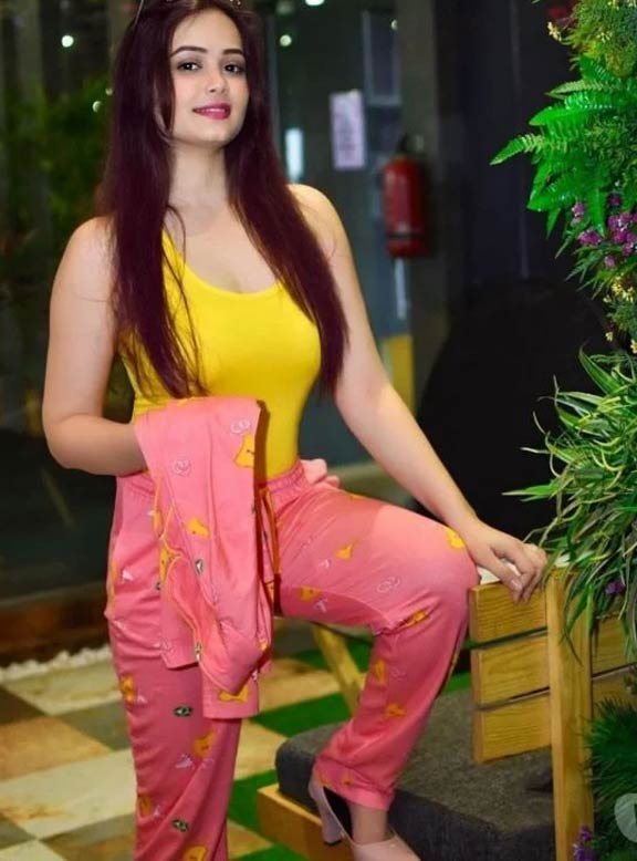 Models escort Dwarka